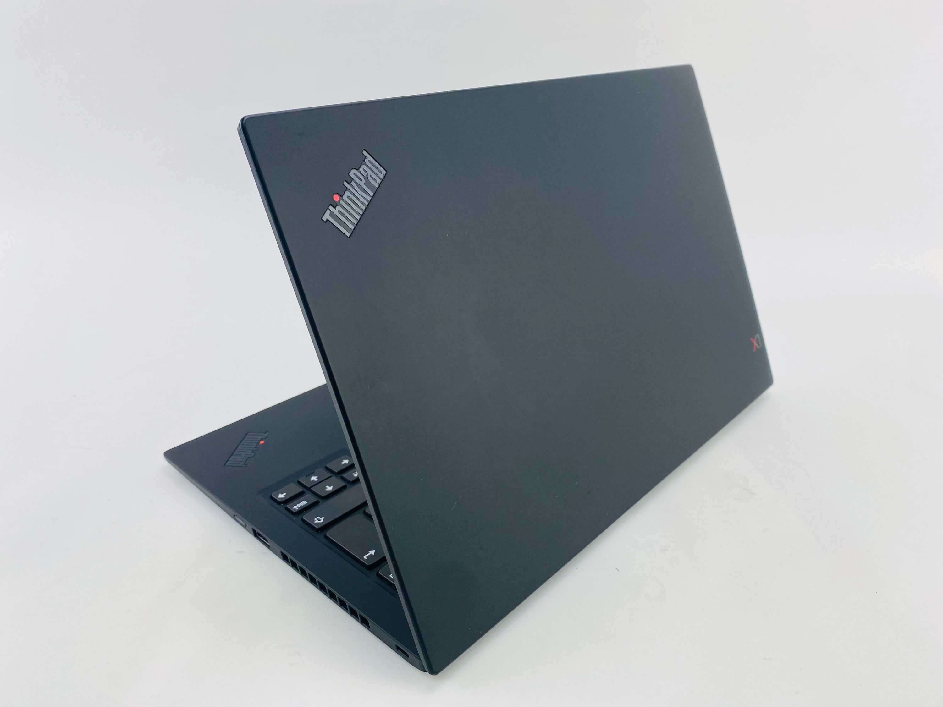 ThinkPad X1 Carbon 7th Gen - schwarz
