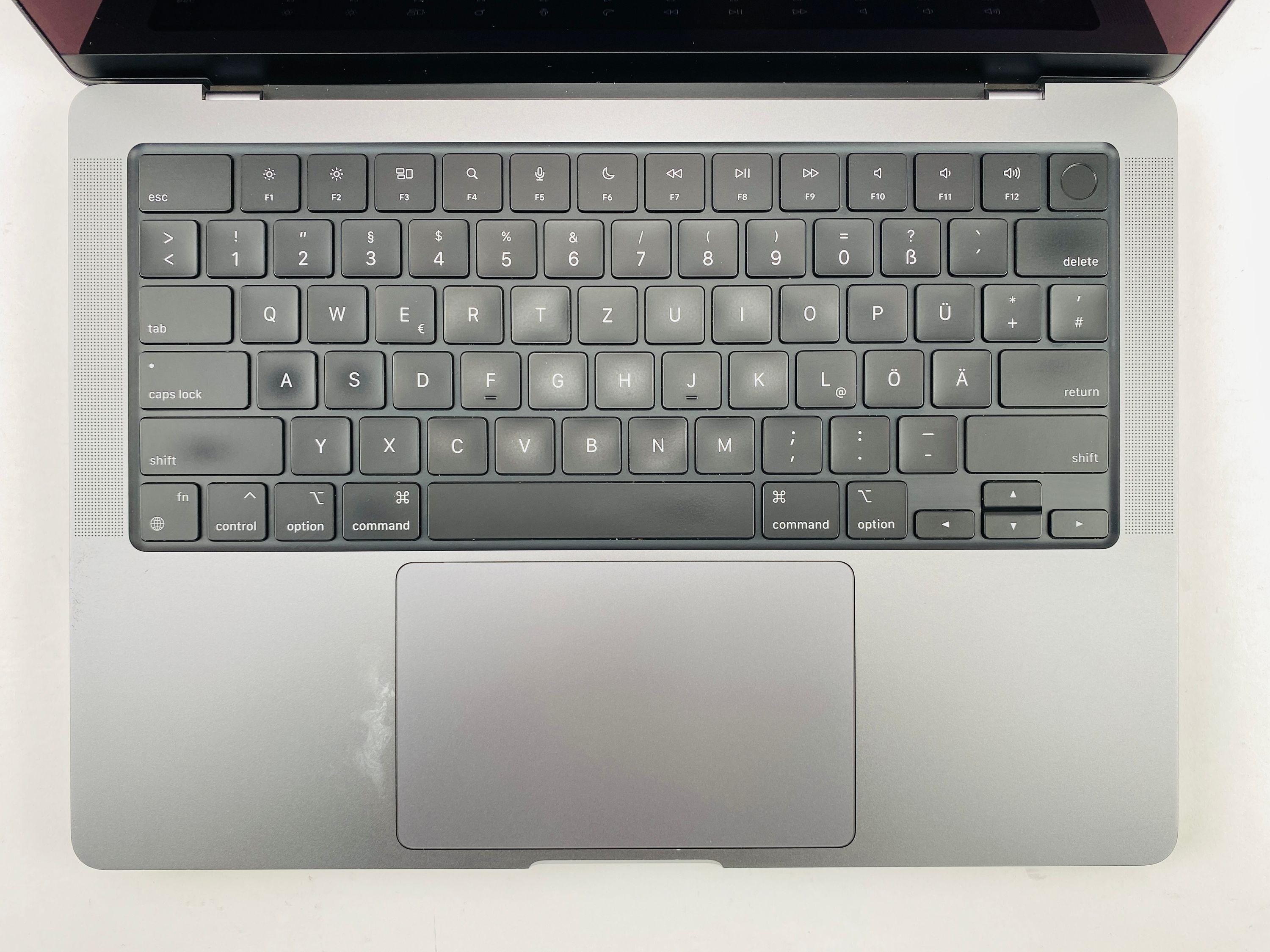 Apple MacBook Pro 14" (2021) M1 Max - Space Grau