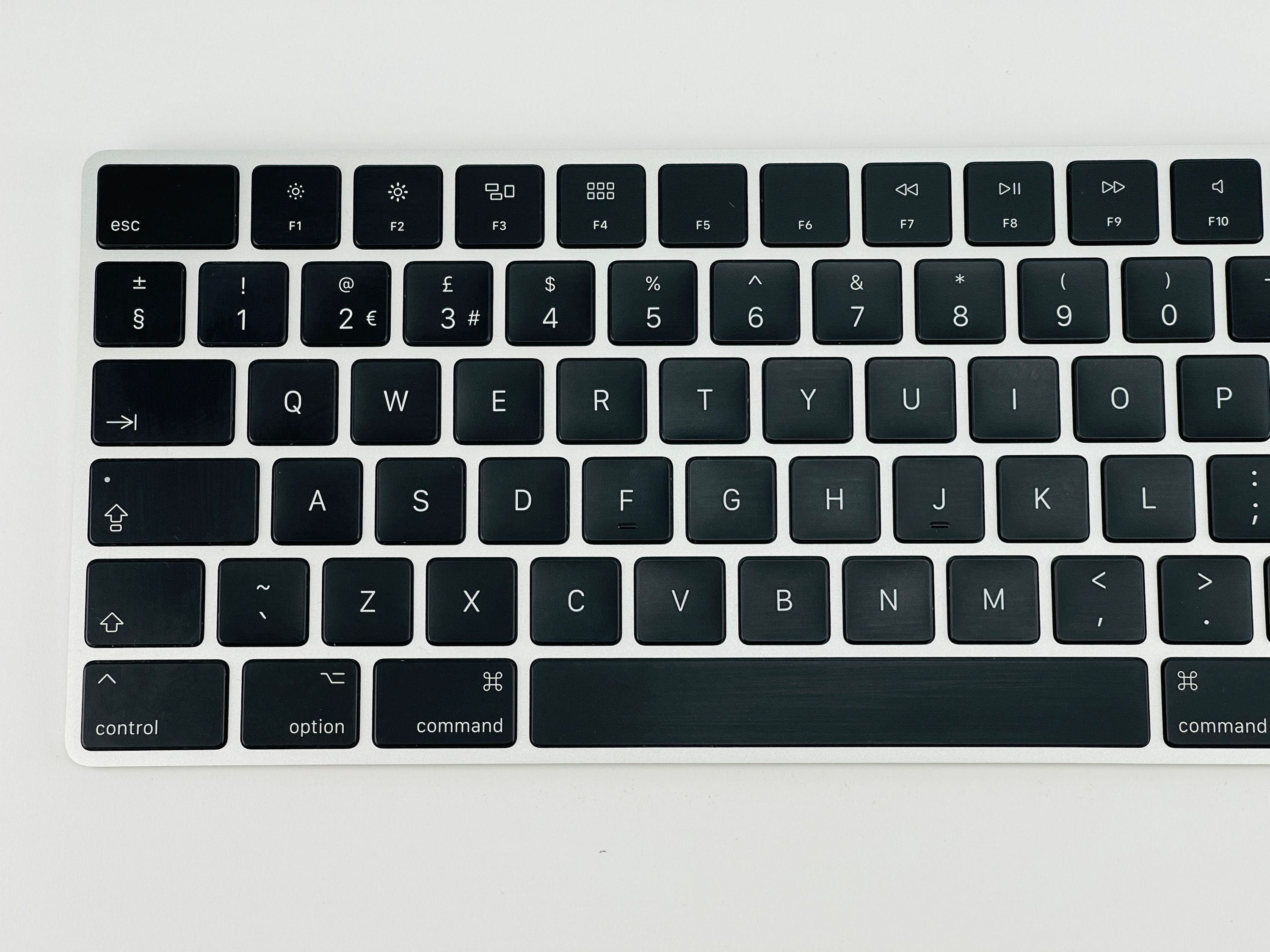 Apple Wireless Keyboard A1843 Ziffern QWERTY-UK